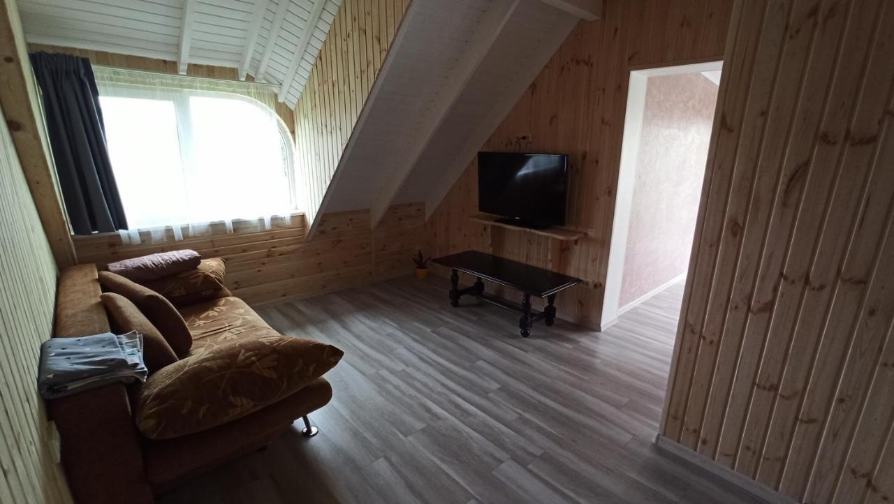 فندق Eco House تشورنومورسك المظهر الخارجي الصورة