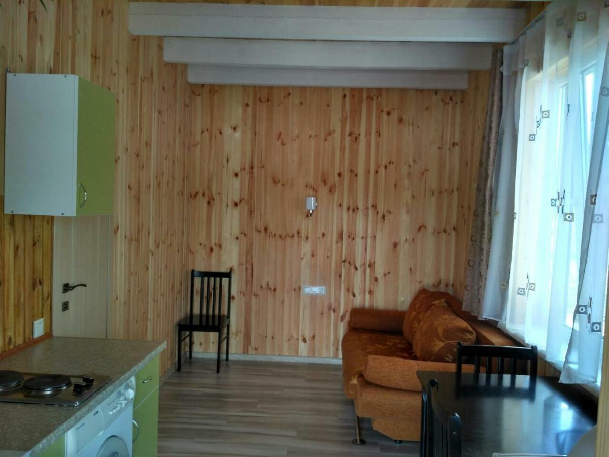 فندق Eco House تشورنومورسك المظهر الخارجي الصورة